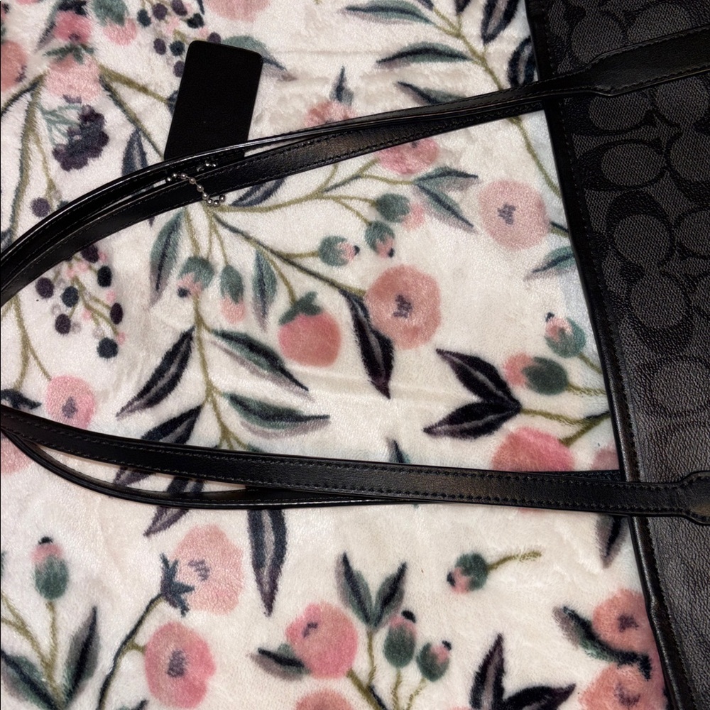 Coach Black and Gray Signature Tote - Picture 9 of 10